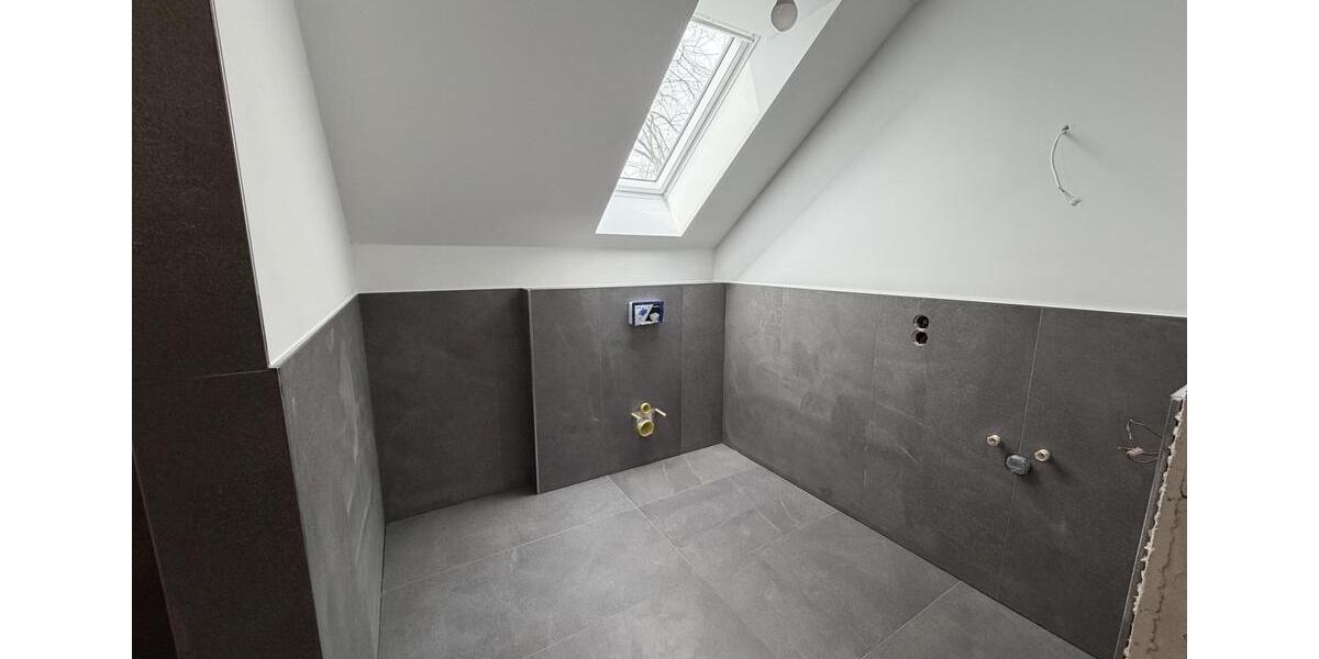 Dachgeschoßwohnung Papenburg - 3 Zimmer, 83 m&sup2;, 1.090&euro; | Angebot:26029987