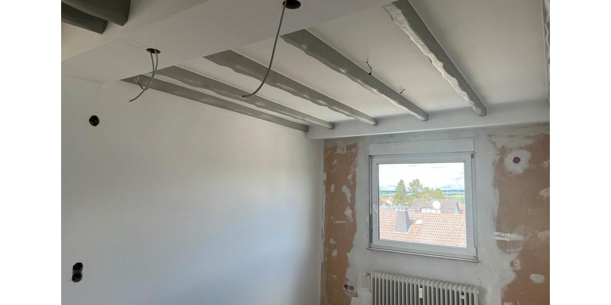 Dachgeschoßwohnung Idstein - 4 Zimmer, 108 m&sup2;, 1.100&euro; | Angebot:26578821