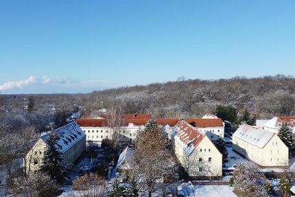 Wohnung Borna - 2 Zimmer, 49 m&sup2;, 325&euro; | Angebot:24806455