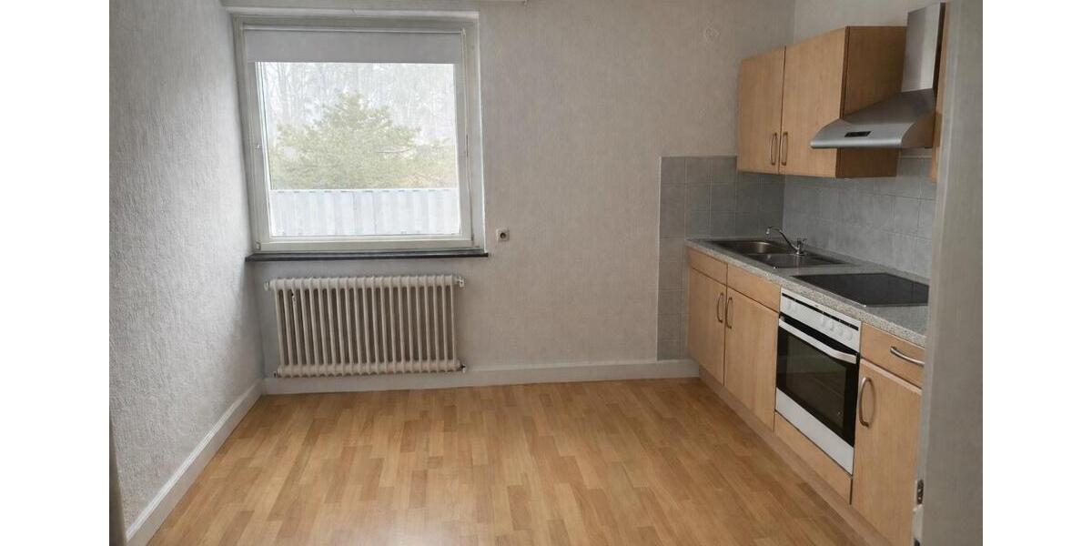Dachgeschoßwohnung Bad Salzdetfurth - 3 Zimmer, 70 m&sup2;, 520&euro; | Angebot:25169185