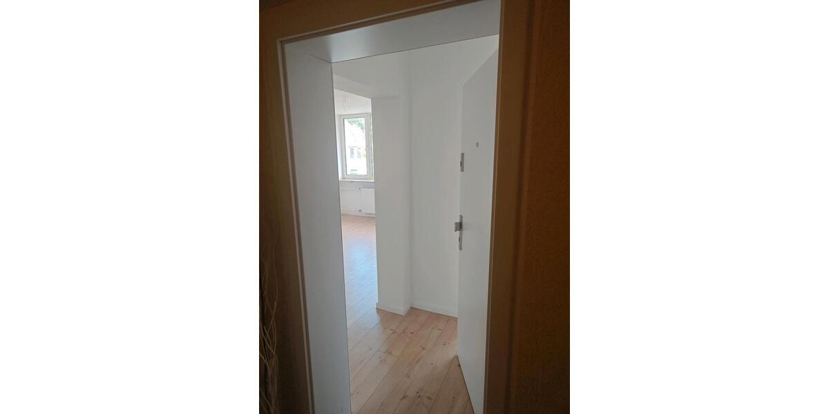 Etagenwohnung Wuppertal Gemarkung Barmen - 3 Zimmer, 73 m&sup2;, 900&euro; | Angebot:26048125