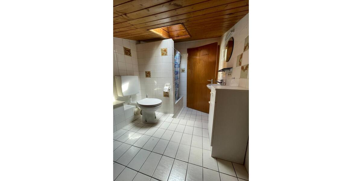 Dachgeschoßwohnung Bad Mergentheim - 1 Zimmer, 30 m&sup2;, 360&euro; | Angebot:25540117