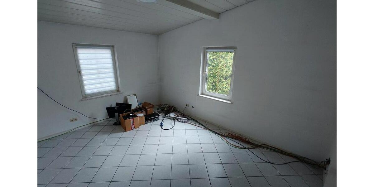 Einfamilienhaus Langquaid - 5 Zimmer, 145 m&sup2;, 1.360&euro; | Angebot:25498242