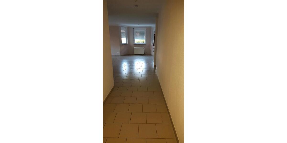 Etagenwohnung Elztal - 3 Zimmer, 70 m&sup2;, 770&euro; | Angebot:26483149