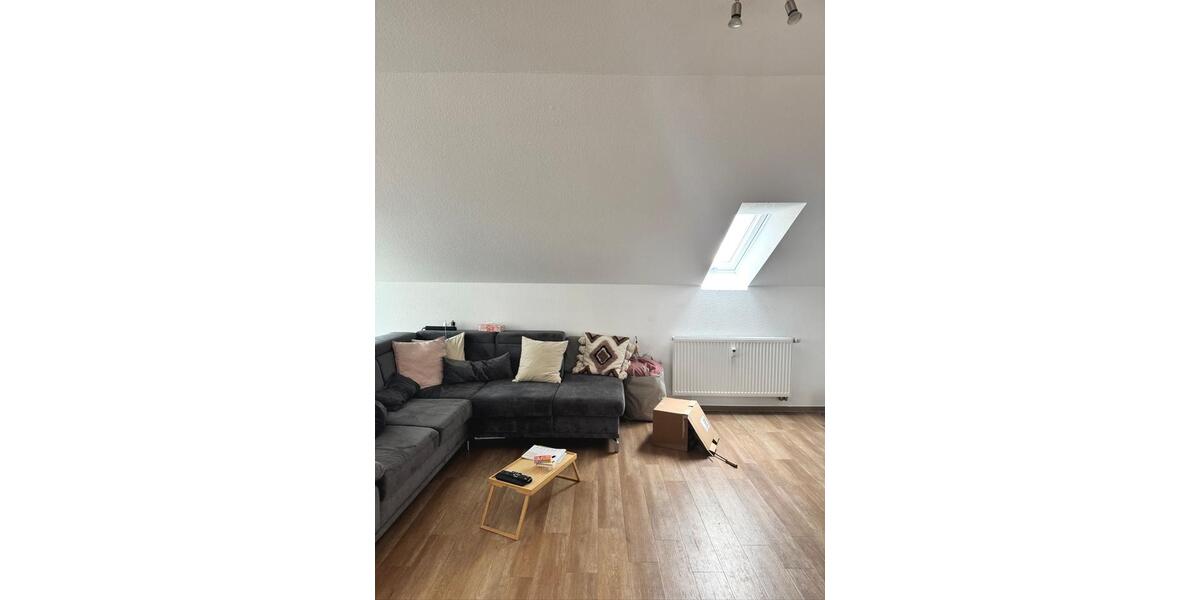 Dachgeschoßwohnung Gütersloh - 3 Zimmer, 94 m&sup2;, 950&euro; | Angebot:23804732