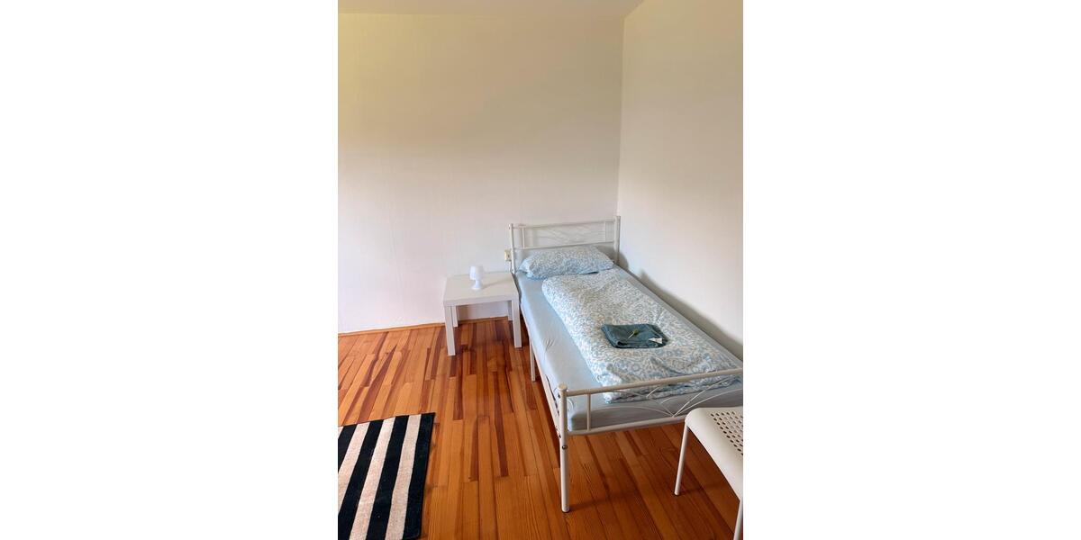 Wohnen auf Zeit Aitrach - 4 Zimmer, 80 m&sup2;, 20&euro; | Angebot:26112902