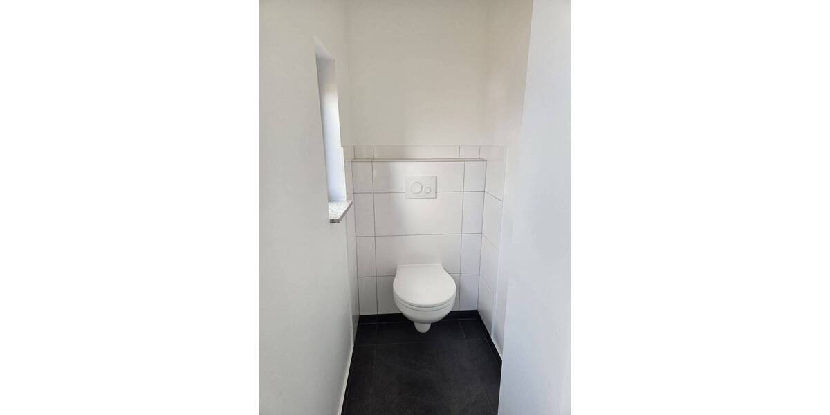 Etagenwohnung Eisenach - 2 Zimmer, 62 m&sup2;, 521&euro; | Angebot:26554323