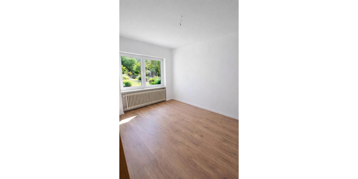 Einfamilienhaus Hermeskeil - 5 Zimmer, 145 m&sup2;, 1.250&euro; | Angebot:26583313