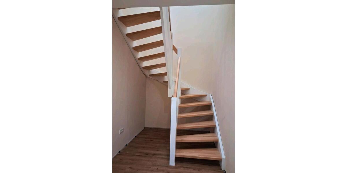 Doppelhaushälfte Heide - 4 Zimmer, 110 m&sup2;, 1.250&euro; | Angebot:24975389