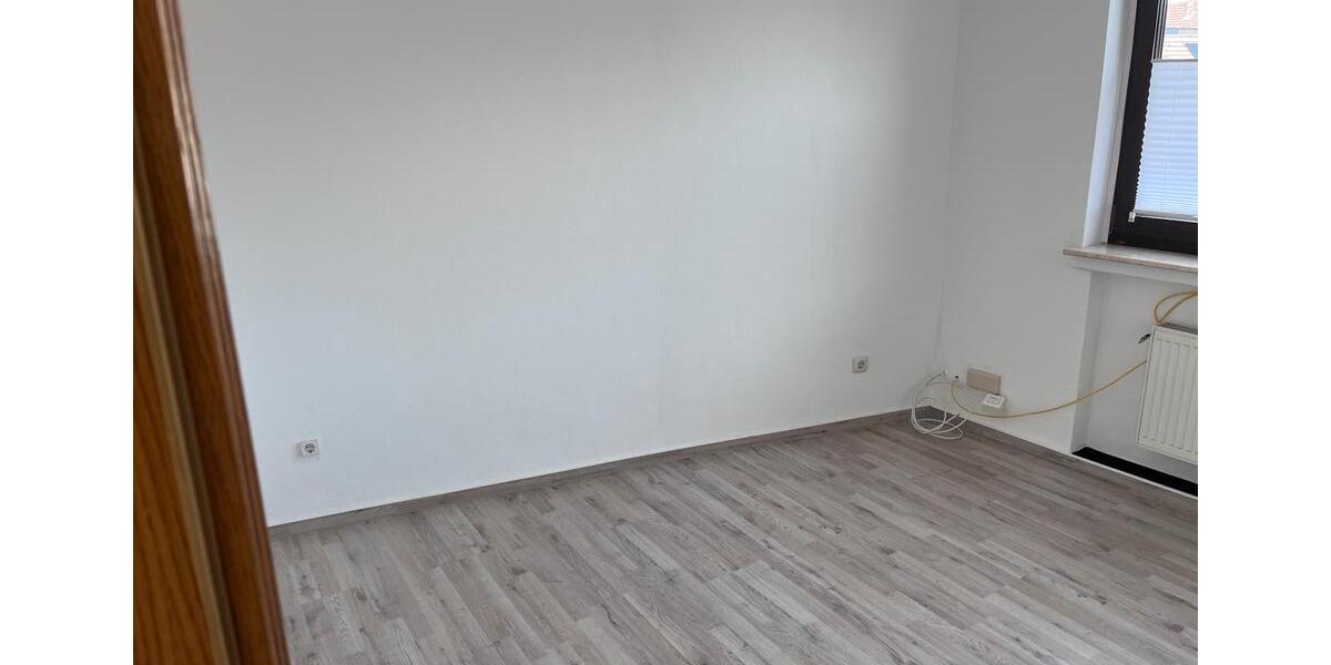 Etagenwohnung Gronau (Westfahlen) - 1 Zimmer, 11 m&sup2;, 270&euro; | Angebot:25395120