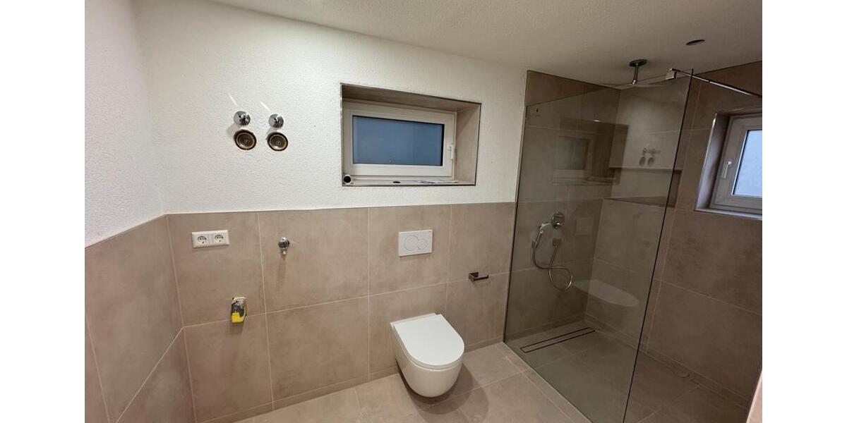 Erdgeschoßwohnung Aidlingen - 3 Zimmer, 89 m&sup2;, 1.400&euro; | Angebot:26279707