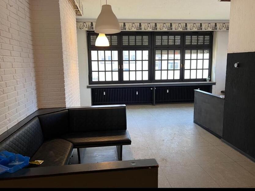 Ladenfläsche 130 m2 , 47137 DU