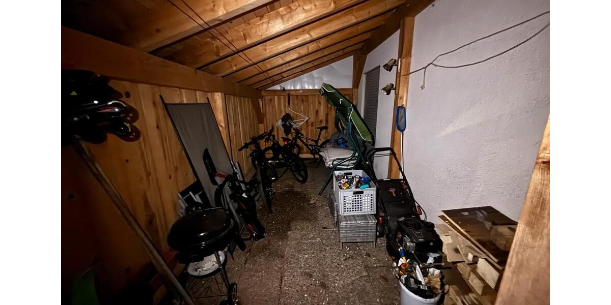 Etagenwohnung Seewald - 4 Zimmer, 98 m&sup2;, 1.150&euro; | Angebot:24819043