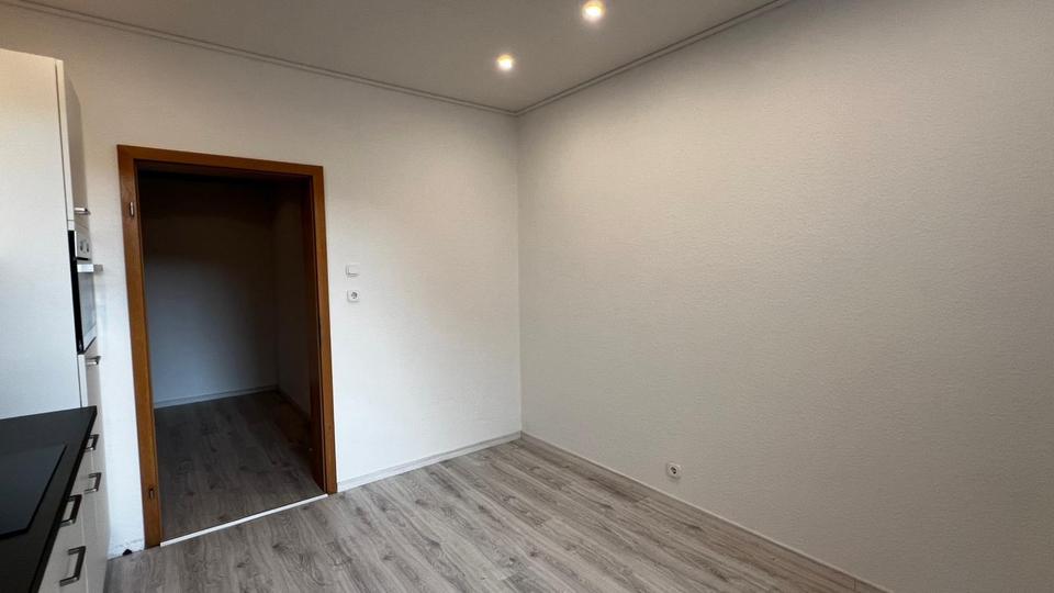 Erdgeschoßwohnung Wilhelmshaven - 2 Zimmer, 57 m&sup2;, 600&euro; | Angebot:26697609