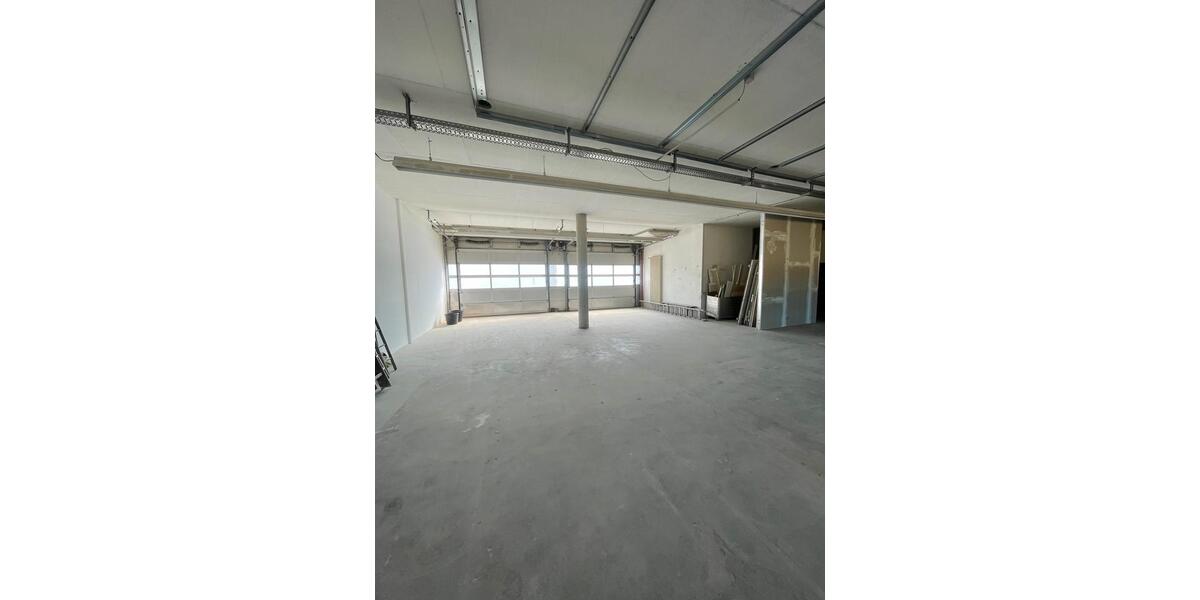 Gewerbeobjekt Ditzingen - 2.600&euro; | Angebot:26090142