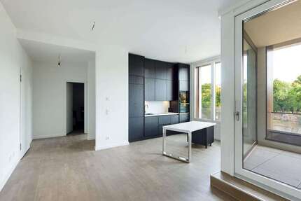 Wohnung zum Mieten in Berlin 1.828,33 € 56.12 m² 2 zimmer