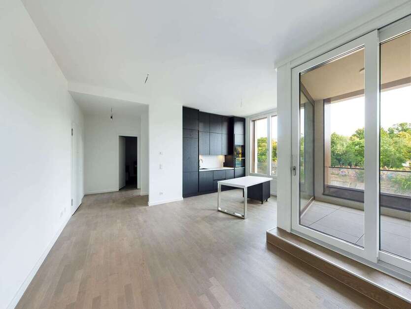 Wohnung zum Mieten in Berlin 1.828,33 € 56.12 m² 2 zimmer