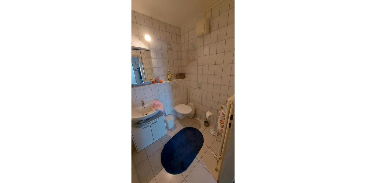 Etagenwohnung Saarbrücken West - 4 Zimmer, 74 m&sup2;, 250&euro; | Angebot:25958795
