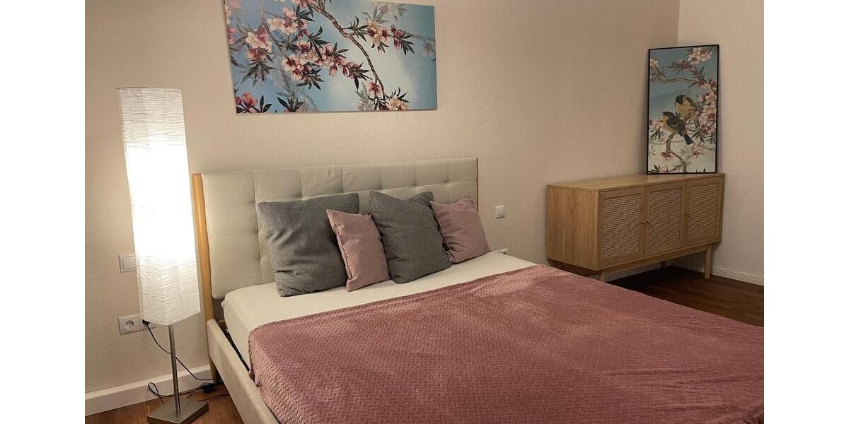 Etagenwohnung Würzburg - 4 Zimmer, 16 m&sup2;, 450&euro; | Angebot:25428016