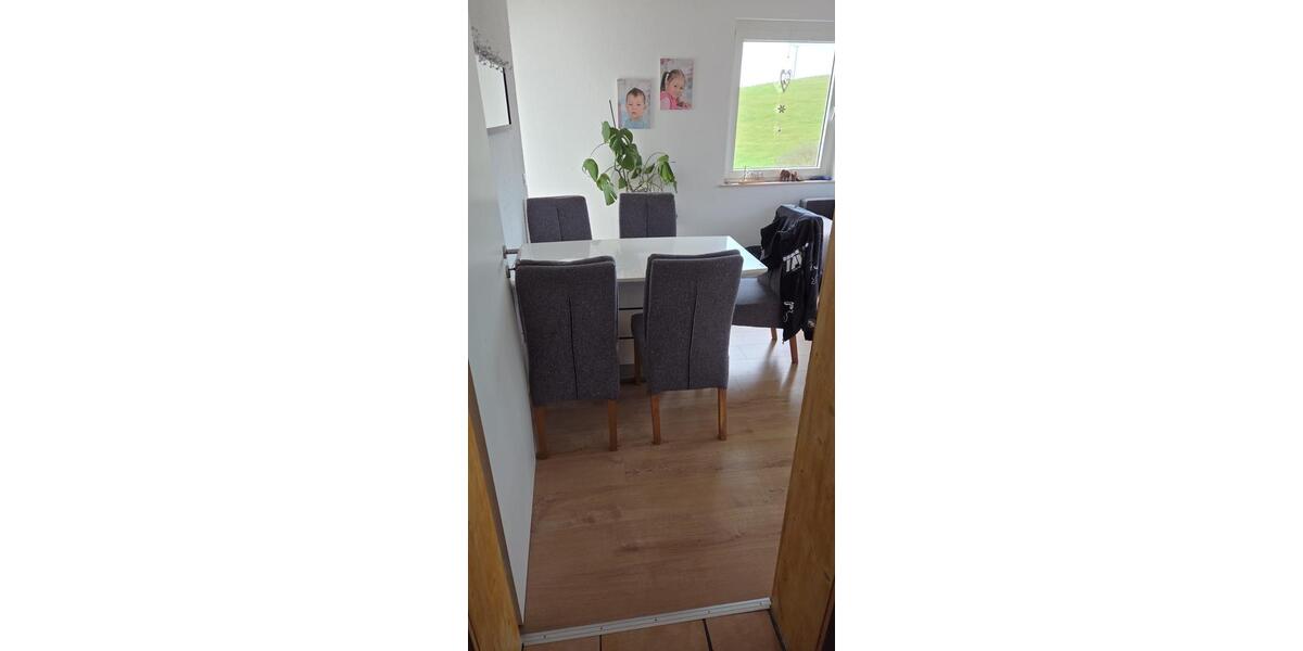 Etagenwohnung Bad Arolsen - 4 Zimmer, 86 m&sup2;, 750&euro; | Angebot:25261856