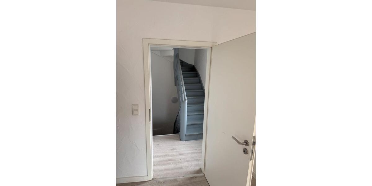 Etagenwohnung Bullay - 3 Zimmer, 90 m&sup2;, 1.080&euro; | Angebot:24747991