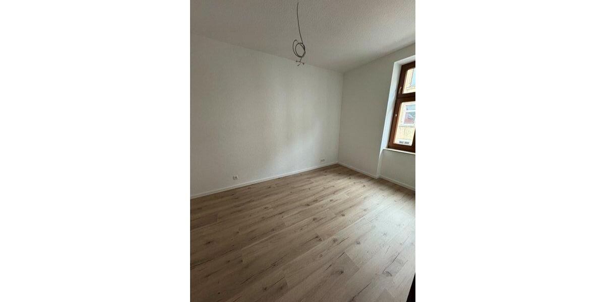 Etagenwohnung Meißen - 2 Zimmer, 54 m&sup2;, 350&euro; | Angebot:26621398