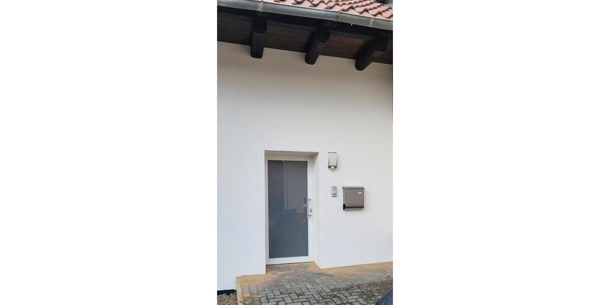 Dachgeschoßwohnung Springe - 3.5 Zimmer, 100 m&sup2;, 800&euro; | Angebot:26632679