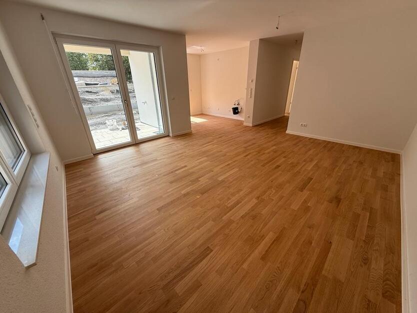 Neubau - Erstbezug, 2 Zimmer mit eigenem Garten