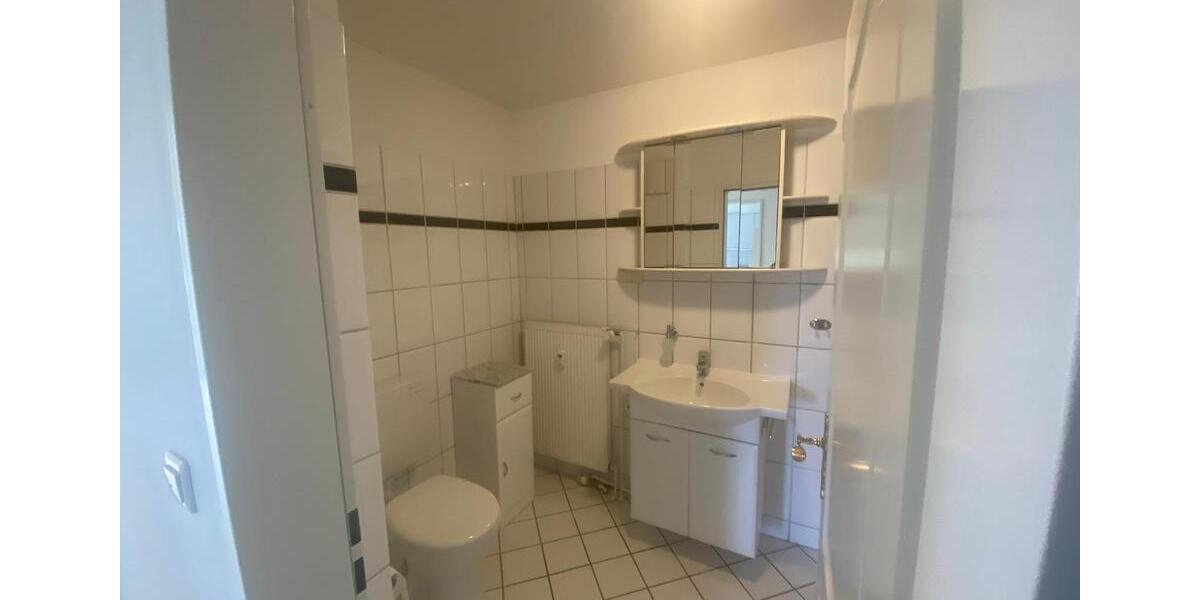 Etagenwohnung Schleswig - 3 Zimmer, 85 m&sup2;, 885&euro; | Angebot:25205009