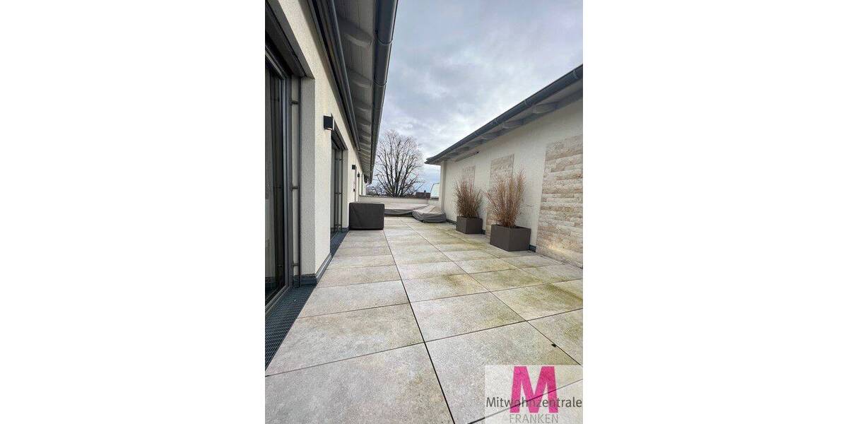 Etagenwohnung Schwabach - 4 Zimmer, 135 m&sup2;, 1.885&euro; | Angebot:26766919
