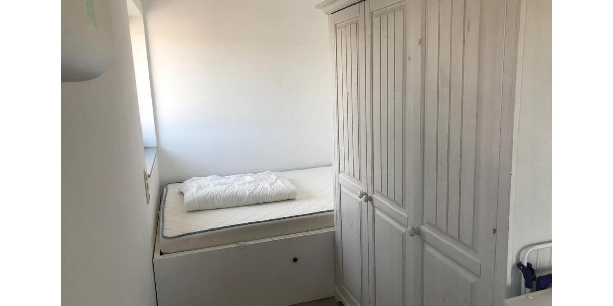 Dachgeschoßwohnung Schmelz - 3 Zimmer, 30 m&sup2;, 450&euro; | Angebot:26293945