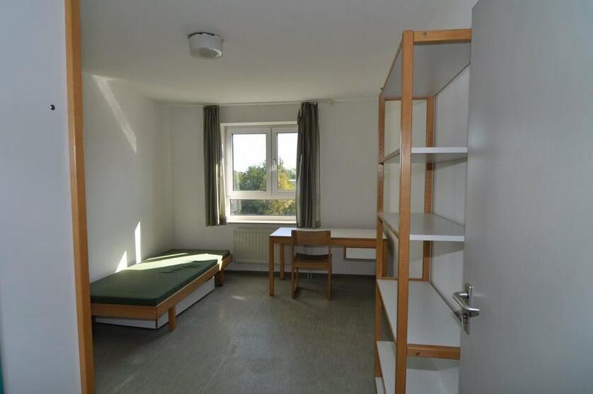 Zwischenmiete Studentenwohnheim bis 28.09