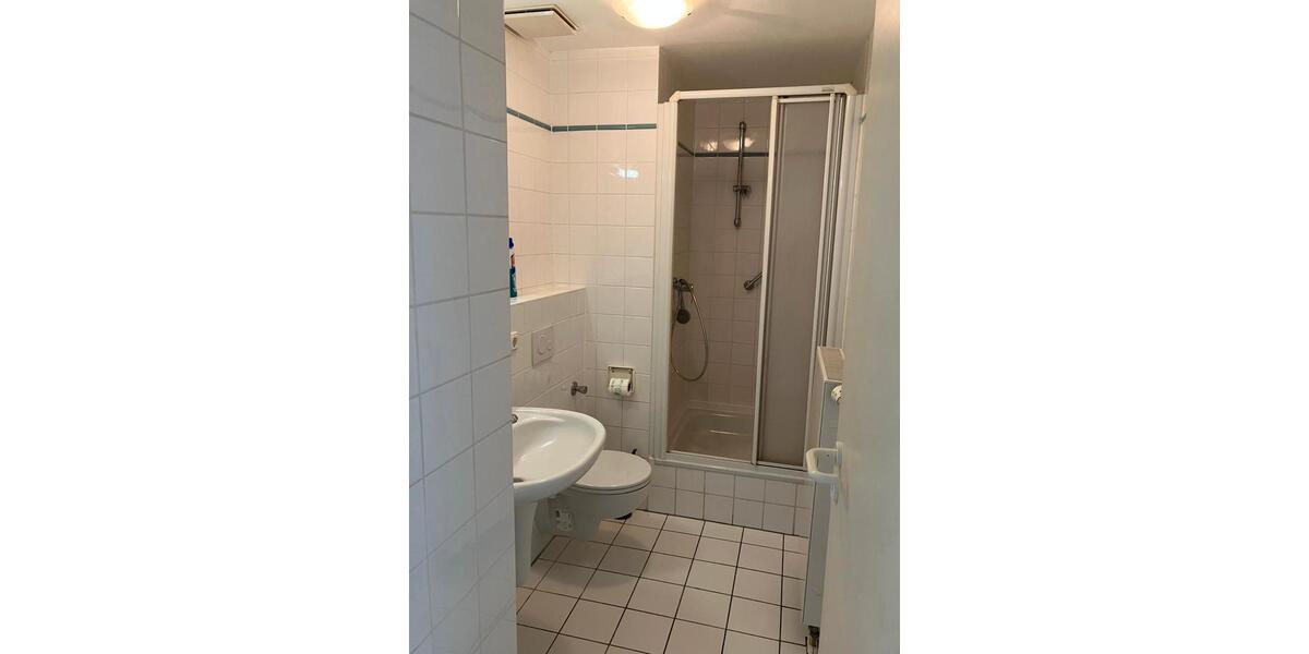 Etagenwohnung Dessau-Roßlau Dessau - 1 Zimmer, 33 m&sup2;, 300&euro; | Angebot:26535644