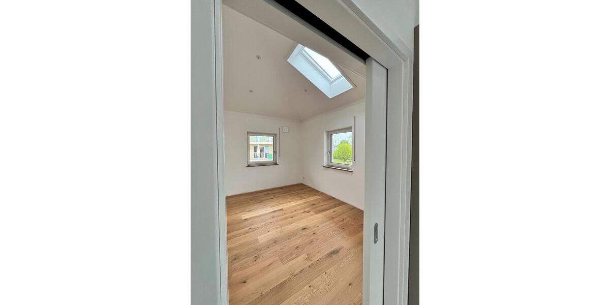 Etagenwohnung Edling - 3 Zimmer, 85 m&sup2;, 1.295&euro; | Angebot:26573298