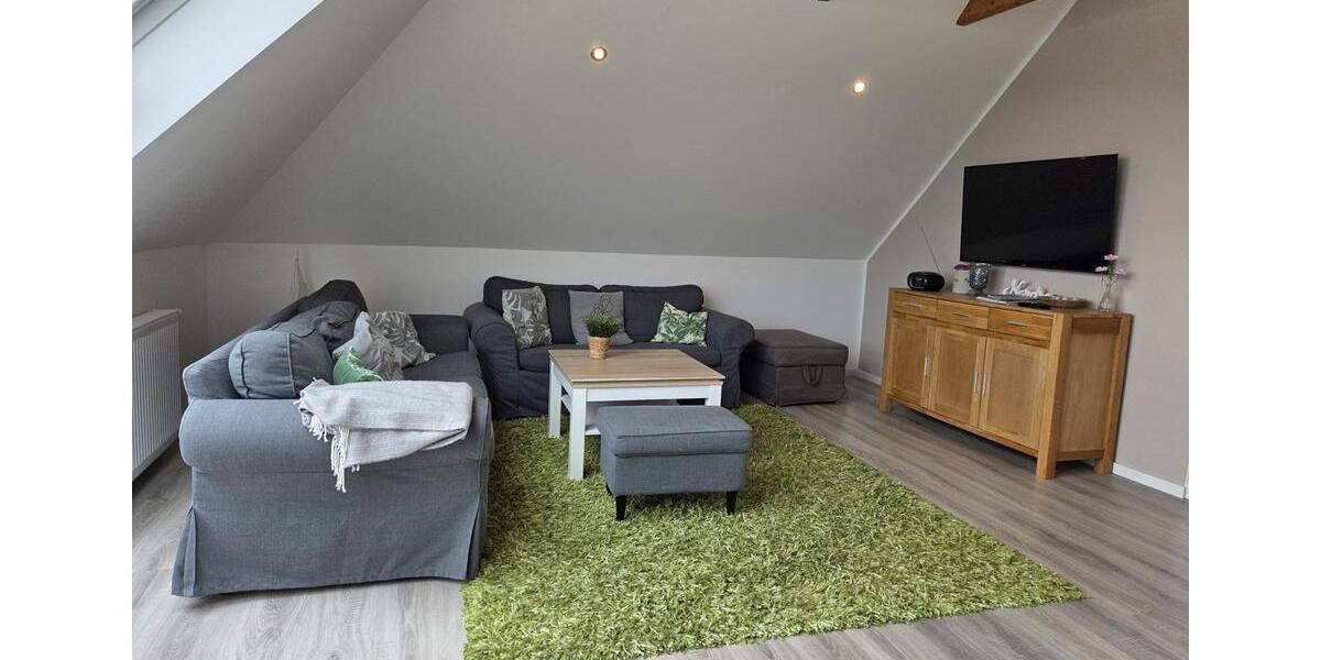 Dachgeschoßwohnung Wittmund - 3 Zimmer, 90 m&sup2;, 900&euro; | Angebot:26701562