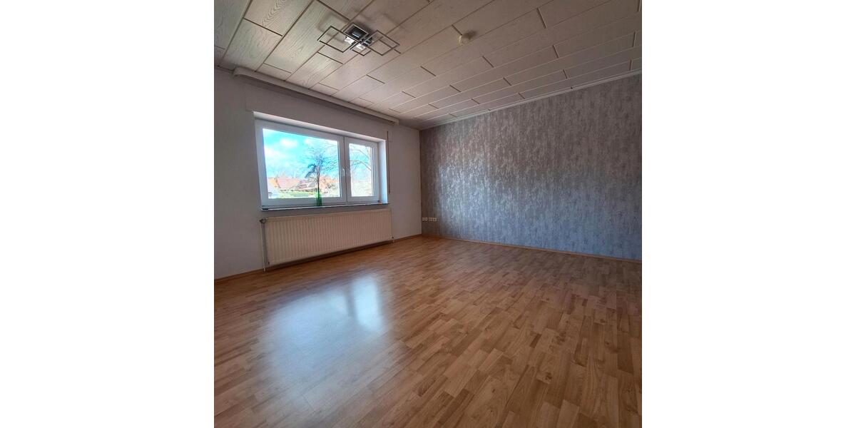 Etagenwohnung Uchte - 1 Zimmer, 60 m&sup2;, 680&euro; | Angebot:25948863