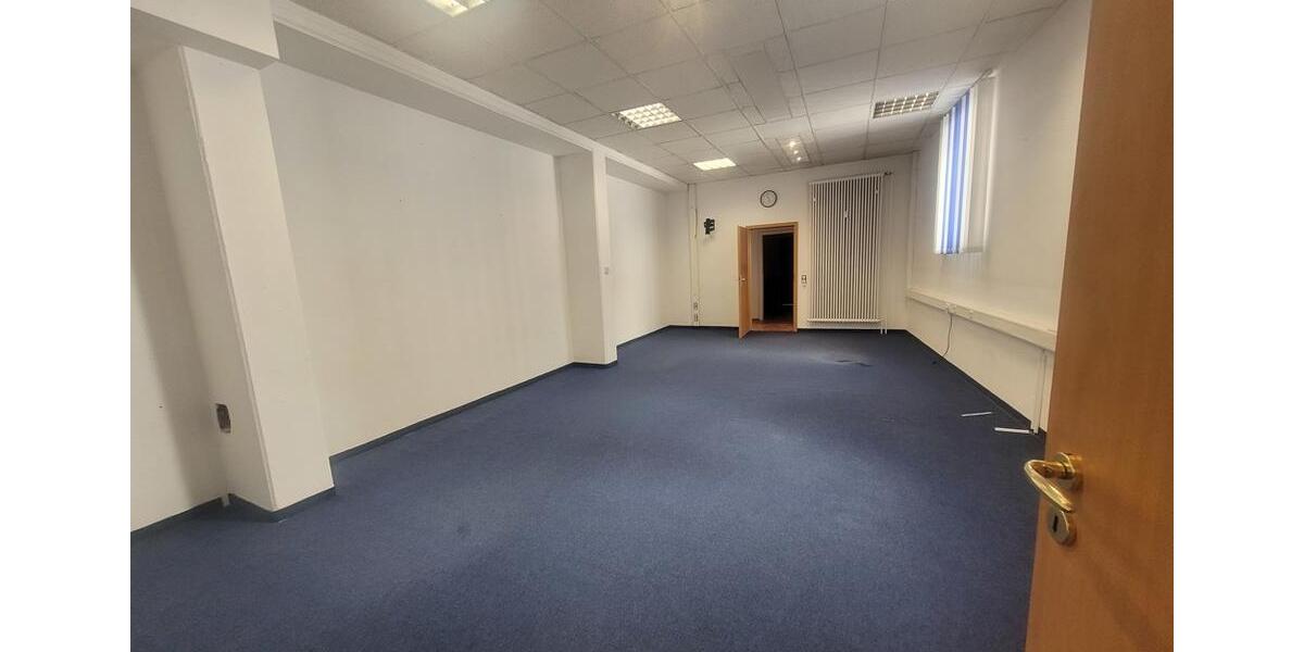 Gewerbeobjekt Bruck in der Oberpfalz - 1.300&euro; | Angebot:23572178