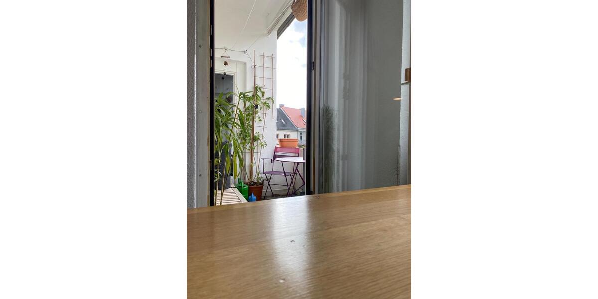 Etagenwohnung Karlsruhe Südstadt - 2 Zimmer, 72 m&sup2;, 1.200&euro; | Angebot:24641639