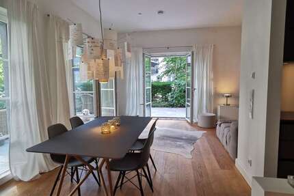 Wohnung Düsseldorf - 2 Zimmer, 99 m&sup2;, 2.800&euro; | Angebot:27070825