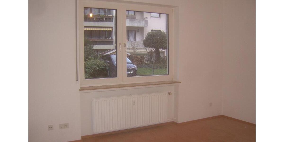 Erdgeschoßwohnung Bad Hersfeld - 2 Zimmer, 75 m&sup2;, 700&euro; | Angebot:27593185