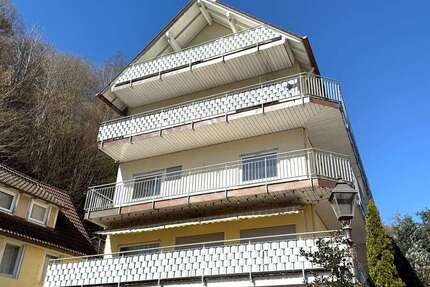 Wohnung zum Mieten in Bad Herrenalb 995 € 120.88 m² 4 zimmer