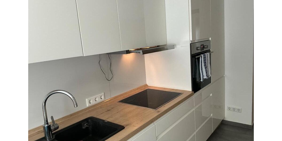 Möblierte 3 Zimmerwohnung in 45128 Essen Süd 3 zimmer