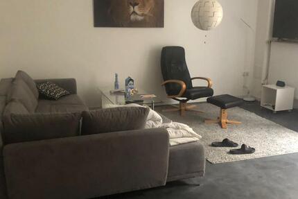 2 Zimmerwohnung zu vermieten zimmer