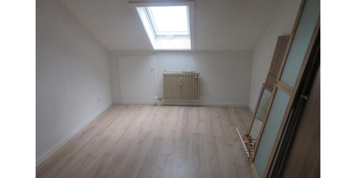 Dachgeschoßwohnung Jettingen - 2 Zimmer, 47 m&sup2;, 810&euro; | Angebot:26568004