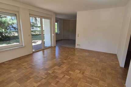 Wohnung Dresden Gruna - 3 Zimmer, 90 m&sup2;, 813&euro; | Angebot:27703541