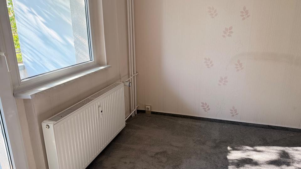Erdgeschoßwohnung Staßfurt - 3 Zimmer, 69 m&sup2;, 380&euro; | Angebot:26586330