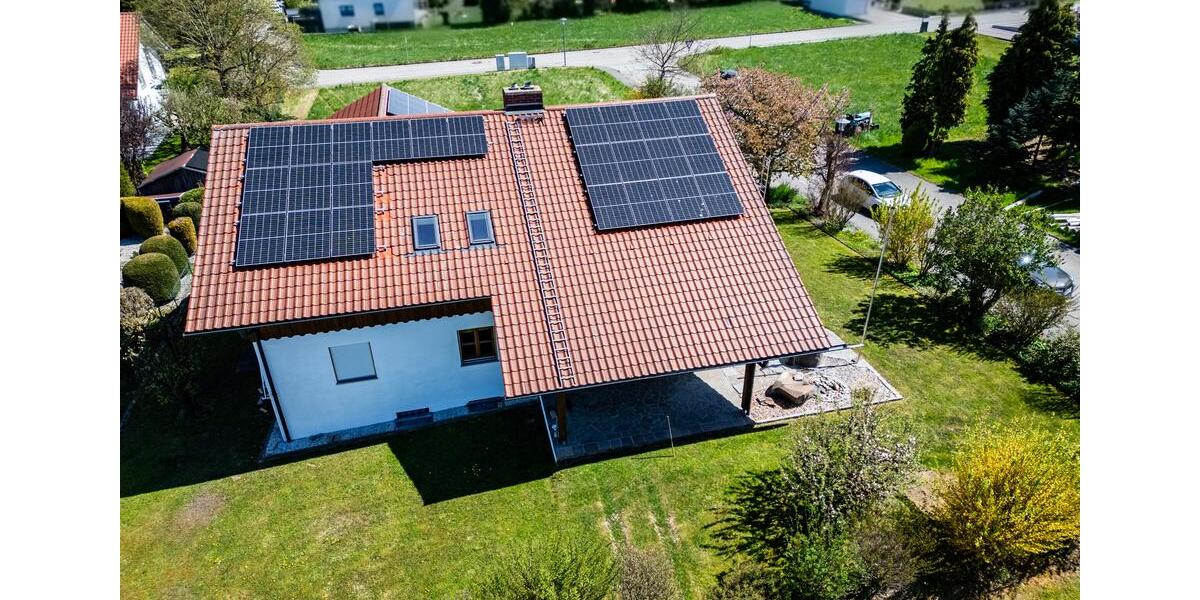 Einfamilienhaus Reisbach Englmannsberg - 8 Zimmer, 233 m&sup2;, 1.700&euro; | Angebot:26411603