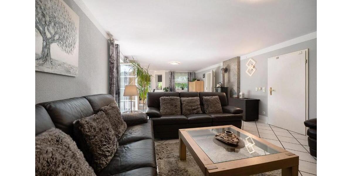 Einfamilienhaus Schleiden - 5.5 Zimmer, 175 m&sup2;, 1.560&euro; | Angebot:26126581