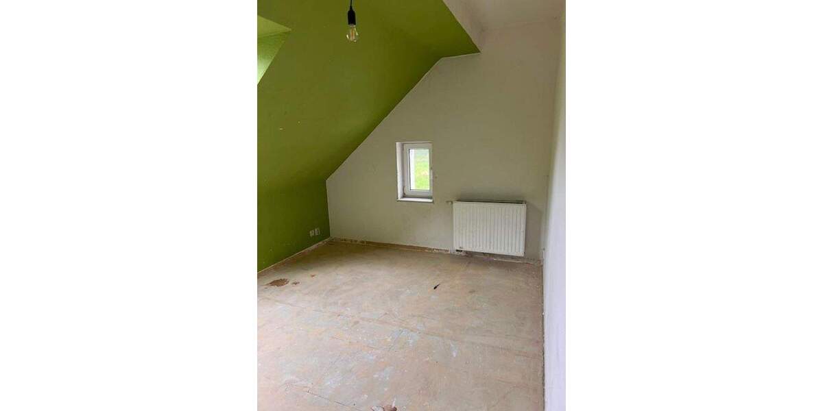 Besichtigung, So. 25.01.13-14 UHR Grosses EFH, 4 Zi., 120 qm, 795 qm Grund, 1.250 € NKM 4 zimmer