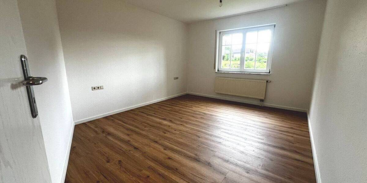 Etagenwohnung Waldshut-Tiengen Waldshut - 2 Zimmer, 62 m&sup2;, 750&euro; | Angebot:26629625